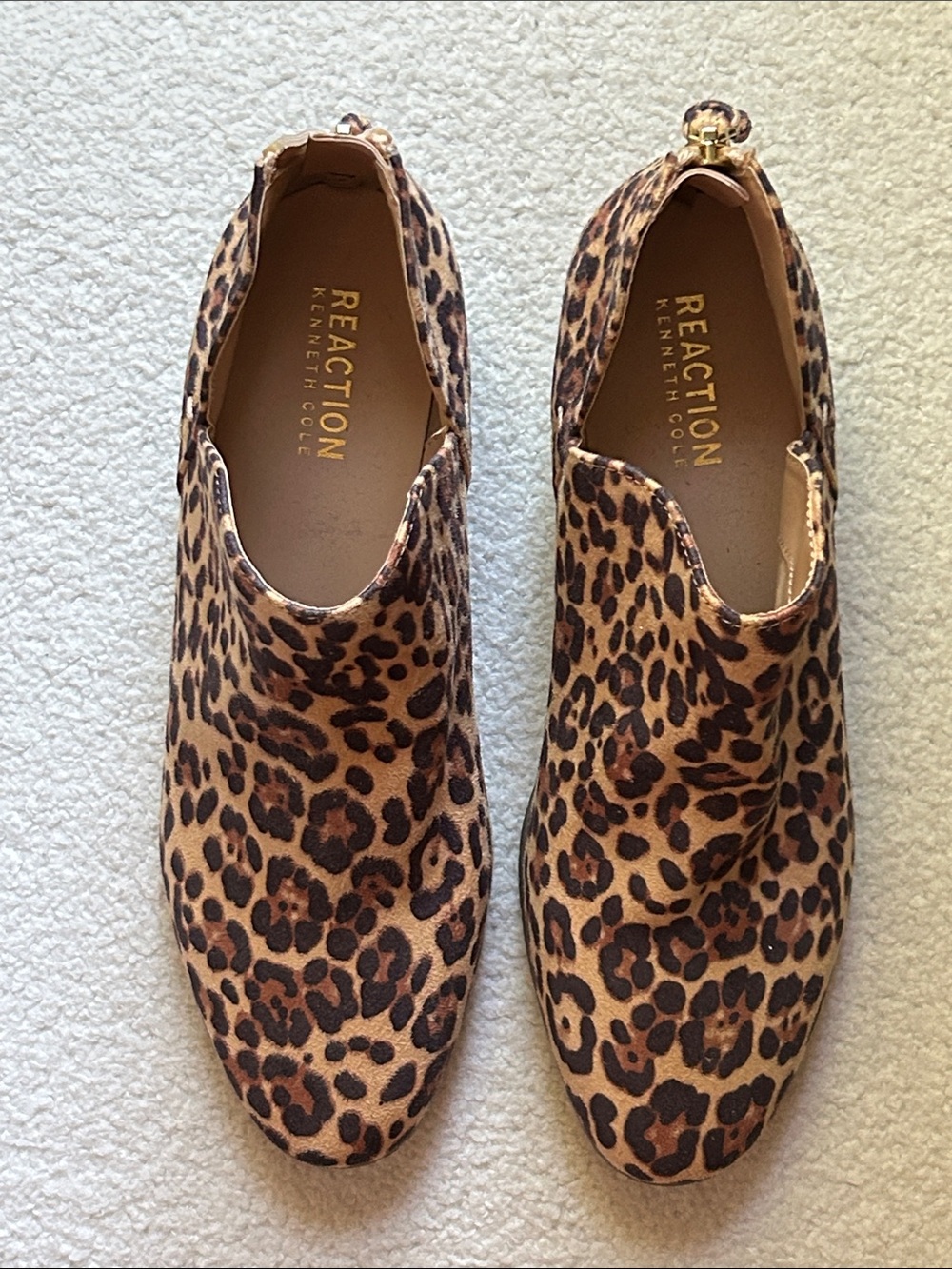 Kenneth Cole Reaction Leopard Print Women’s Ankle Booties Size 7 NWOT